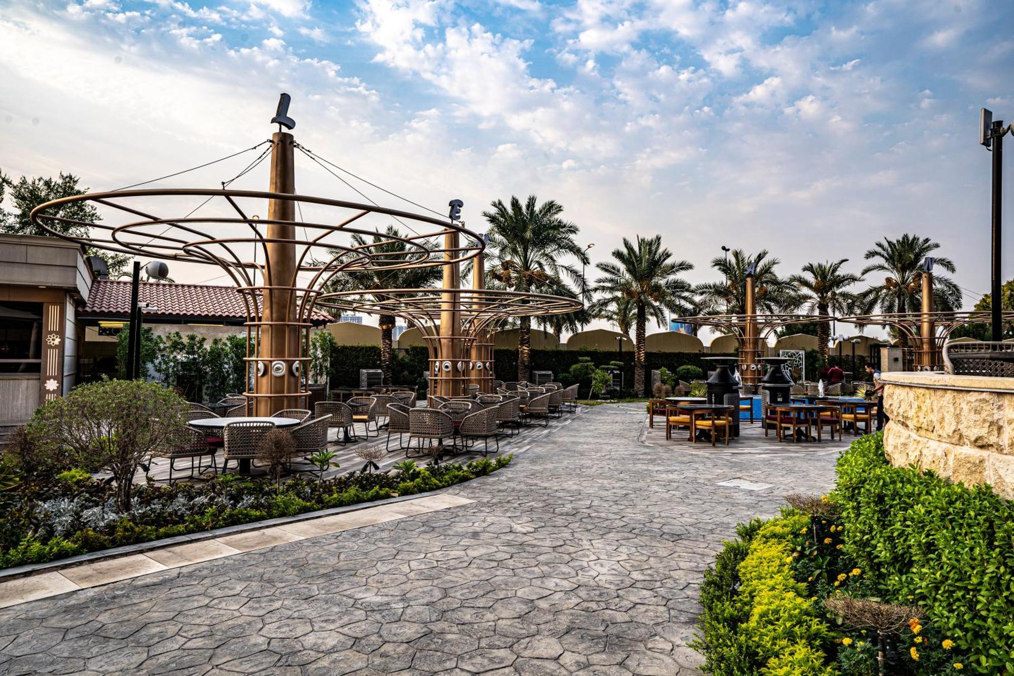 Babylon Rotana Hotel Багдад Екстер'єр фото