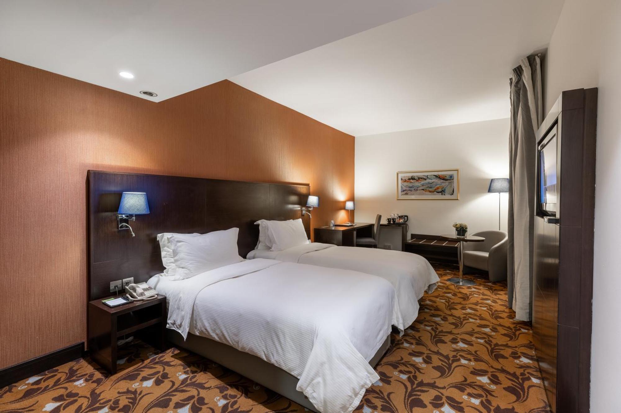 Babylon Rotana Hotel Багдад Екстер'єр фото